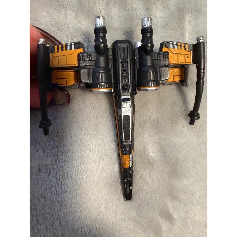 Lot of‎ 4 Diecast Toy Jets,  Military & Sci-Fi Fighters, Rolling Wheels